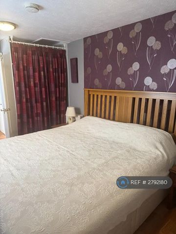 1 bedroom detached house to rent - Photo 4