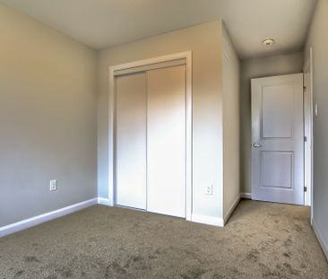 For Lease - 280 Elsie Macgill Walk, Kanata, Ontario - Photo 6