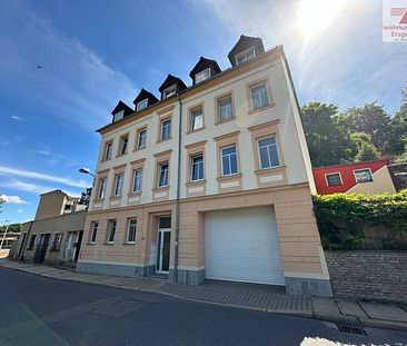 2-Raum Wohnung in ruhiger zentraler Lage von Glauchau mit Terrasse und neuer Brennwerttherme! - Photo 1