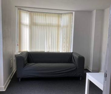 Double Room for Students & Professionals, Brynmill Avenue December ... - Photo 1