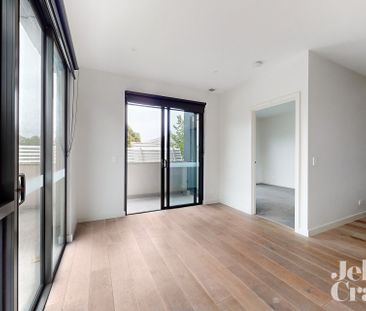 10/52 Seymour Grove, Camberwell - Photo 2