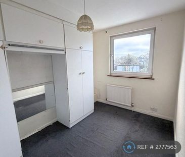 5 bedroom detached house to rent - Photo 5