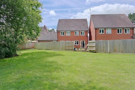 Kiln Close, Finchampstead, Berkshire, RG40 3EZ - Photo 4