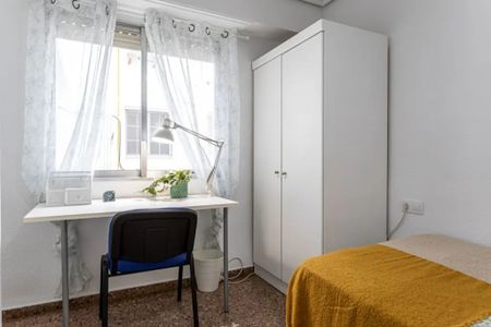 Carrer del Beat Joan Grande, Valencia, Valencian Community 46011 - Photo 4