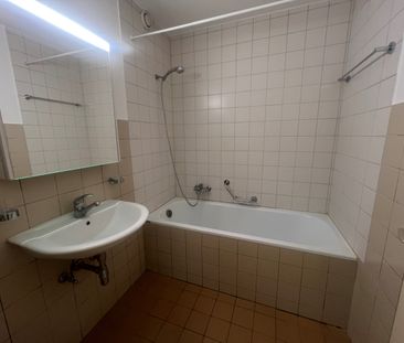 4 ½ PIÈCES RENOVE - Avec balcon ! - Photo 5