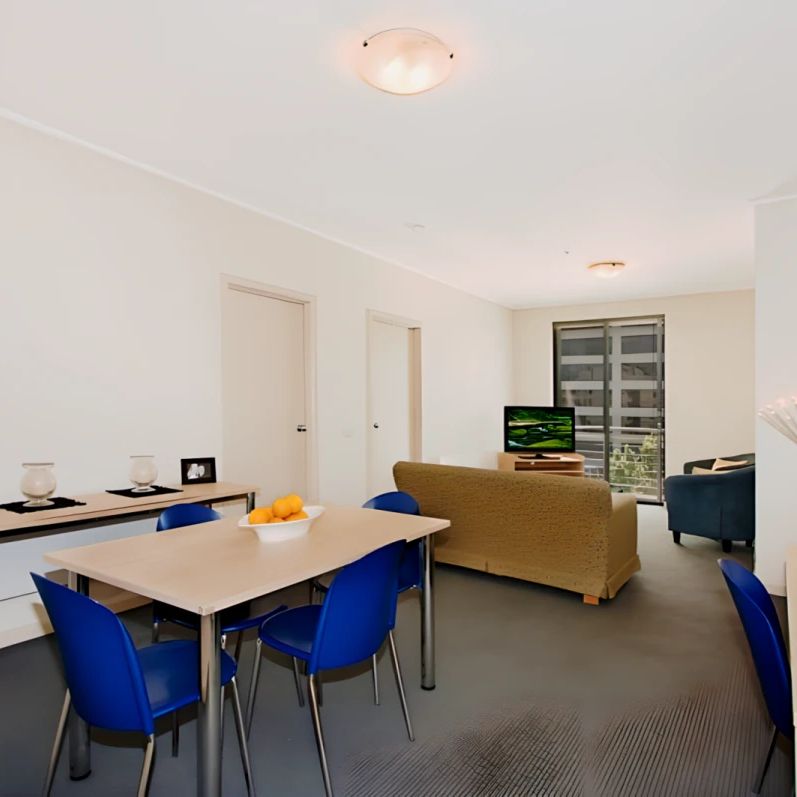 2 Bedroom Apartment - Photo 1