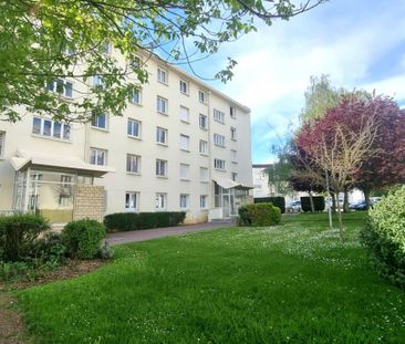 Location Appartement 3 pièces Meublé 52m² CAEN 14000 - Photo 3