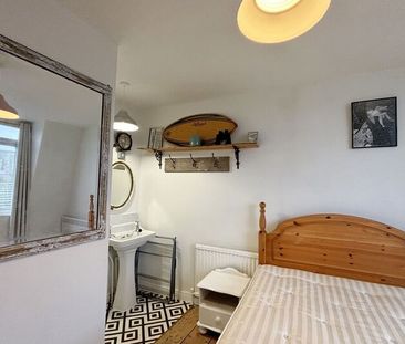 Flat 4 , 21 North Marine Road, Scarborough - Photo 5