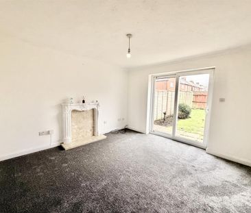 2 bedroom property to rent - Photo 2