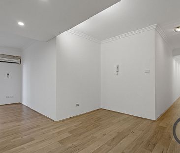 Excellent 1 Bedroom Apartment - Open House Cancelled - Photo 5