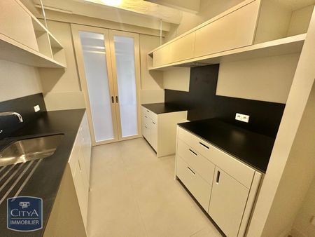 Location Appartement 3 pièces 91m² LYON 1er - Photo 5