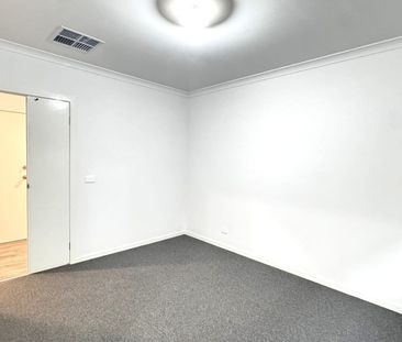 For Lease – Modern Family Living in the Heart of Donnybrook - Photo 3