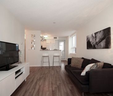 For Lease - 4 Elsinore Path Unit# 404, Toronto, Ontario - Photo 2