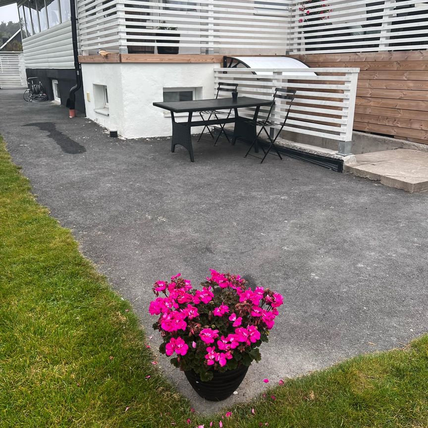 Huldabergsvägen, Vendelsö - Photo 1