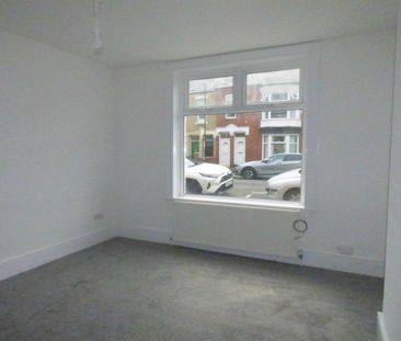 2 bed flat to rent in Leighton Street, South Shields, NE33 - Photo 1