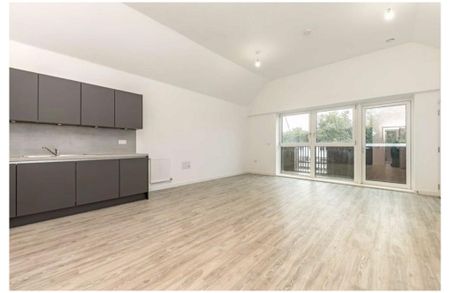 4 bedroom apartment to rent - Photo 5