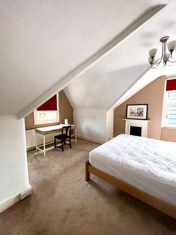 2 bedroom maisonette to rent - Photo 4