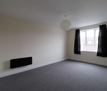 2 bedroom property to rent - Photo 1