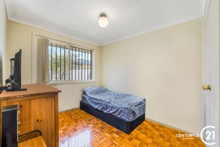 Charming Three Bedroom Home - Photo 2