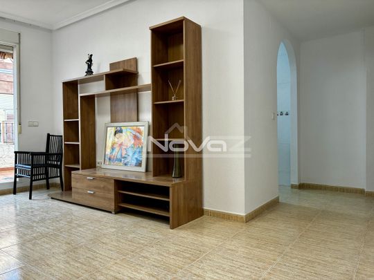 Torrevieja. Atico. Spacious three-bedroom apartm - Photo 1