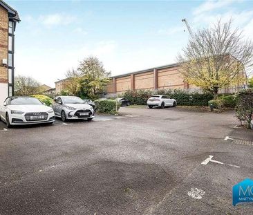 Woodvale Way, Cricklewood, London, NW11 - Photo 5