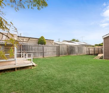 Three Bedroom, Two Bathroom Home - Photo 6