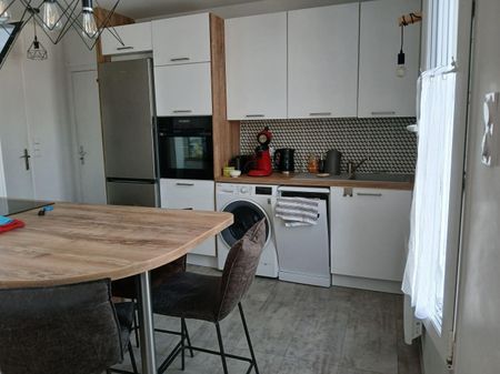 Location Appartement 3 pièces 55m² TROYES 10000 - Photo 5
