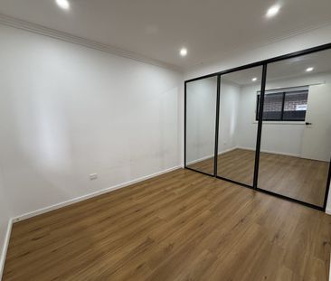 Modern 2 Bedroom Granny Flat in Prime Location! - Photo 1