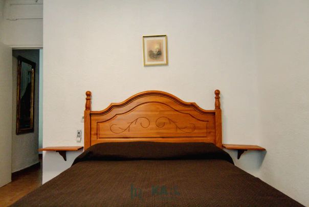 Piso de alquiler en Calle Mendoza, 20, Parque Ayala - Jardín de la Abadía - Huelín - Photo 1