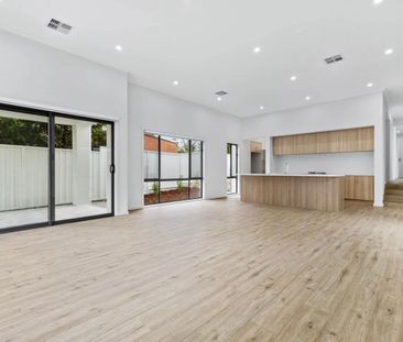 Windsor Gardens - Photo 4