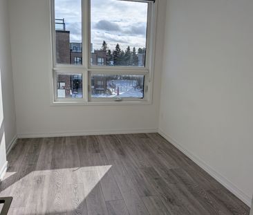 For Lease - 16 Lytham Green Circle Unit# 25, Newmarket, Ontario - Photo 4