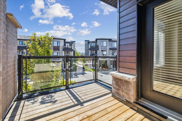 For Lease - 590 North Service Road Unit# 105, Hamilton, Ontario - Photo 1