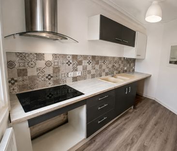 Location Maison 4 pièces 62m² - Photo 2