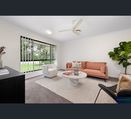 18 Rowe Street, Caboolture, Qld 4510 - Photo 5