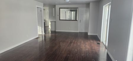 For Lease - 4243 Hwy #7 Highway Unit# 2, Asphodel-Norwood, Ontario - Photo 4