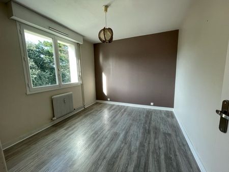 Location Appartement 3 pièces 67m² - Photo 2