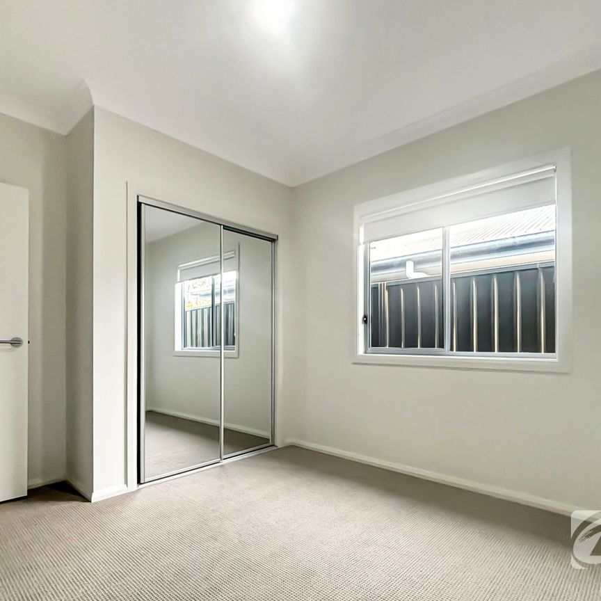 Feel The Ease Of Living In Your Stylish 4 Bedroom Villa - Photo 1