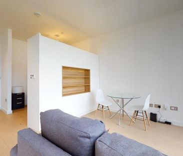 Studio to rent - Photo 5