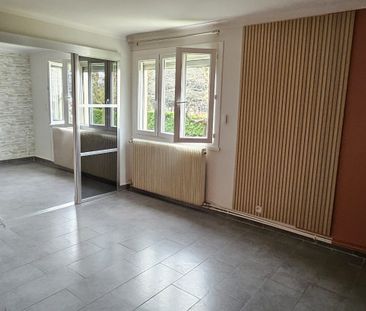 Location Appartement 4 pièces 67m² NIMES 30000 - Photo 6
