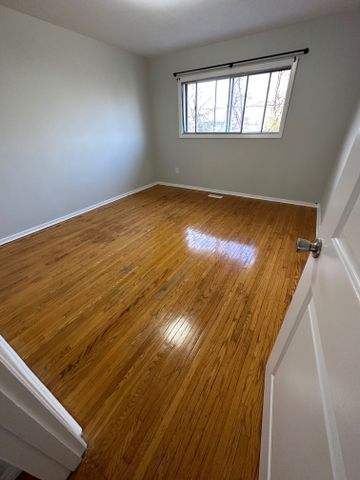 For Lease - 31 Benton Street, Brampton, Ontario - Photo 2