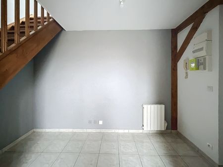 Appartement à louer - REIMS - PROCHE JEAN JAURES - Photo 4