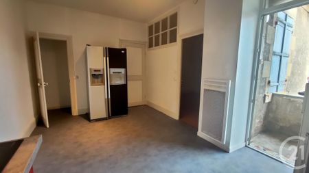 Location Appartement 3 pièces 66m² GUERIGNY 58130 - Photo 5