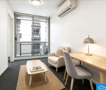 Stylish 2-Bedroom Apartment in Arrow on Swanston Complex - Photo 4