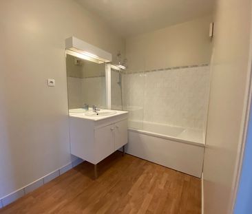 Location Appartement 2 pièces 54m² BOIS GUILLAUME 76230 - Photo 5