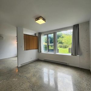 3 ½ MODERNE À LOUER - Photo 2
