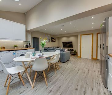 6 bed Semi-Detached House for Rent - Photo 6