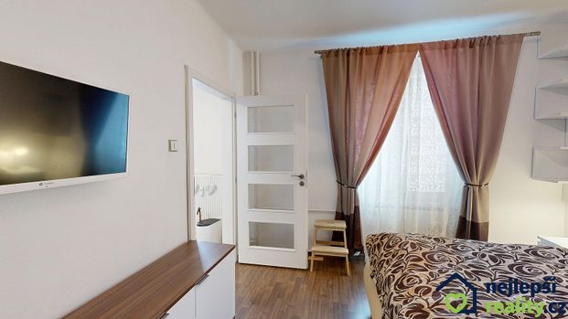 Pronájem bytu 3+1 54 m² - Photo 1