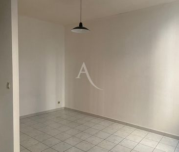 Location Appartement 1 pièce 35m² - Photo 1