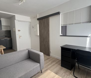 Location Appartement 1 pièce 24m² NIORT 79000 - Photo 1