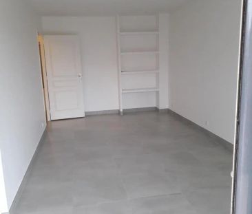 Appartement à louer 2 pièces 50.1m² - Photo 3